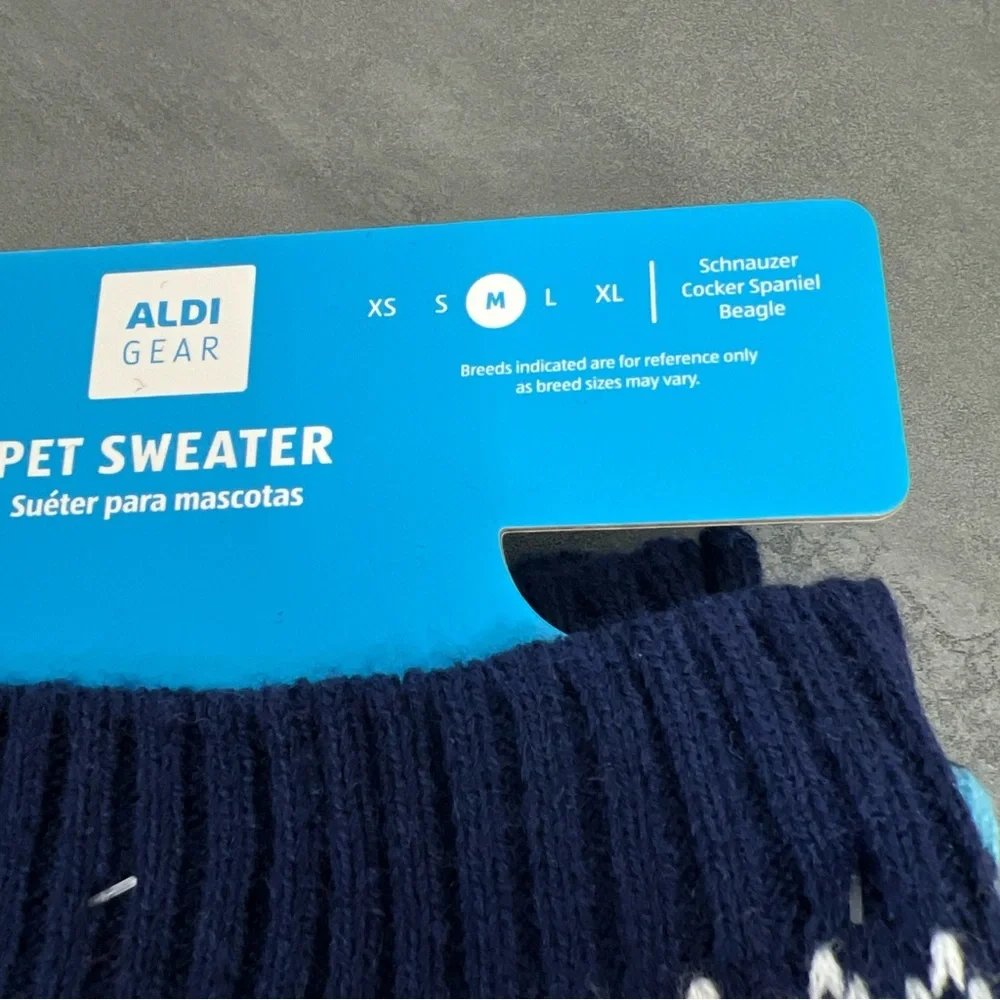 ALDI Gear Christmas Holiday Winter 2023 Pom Beanie‎ & Matching Med Dog Sweater